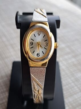 Avon AV023QB Two-Tone Quartz Analog Ladies' Watch